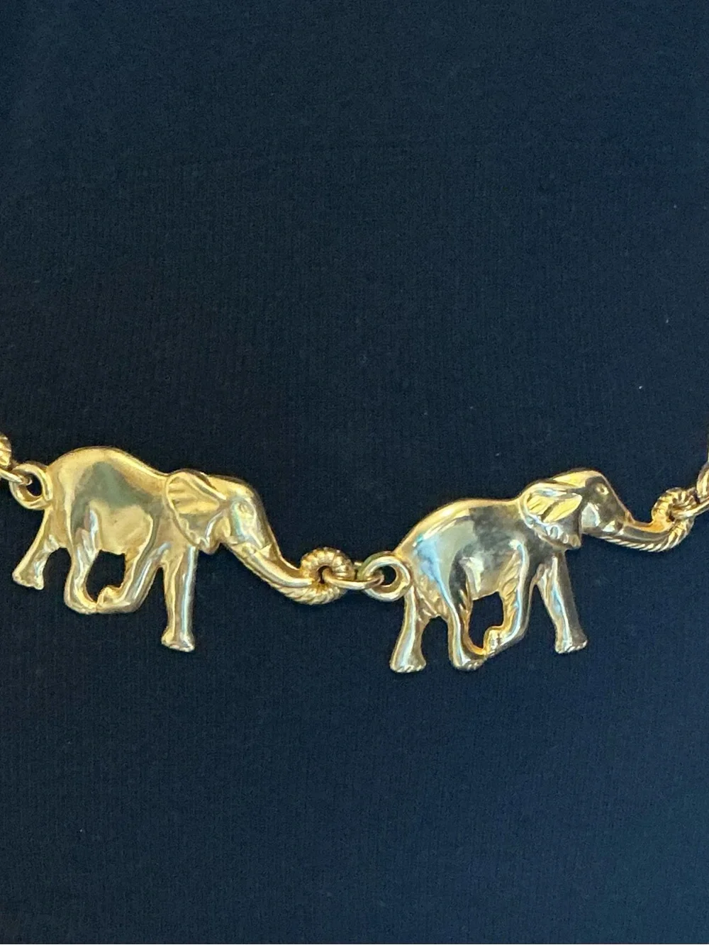 Vintage Gold Tone Metal Elephant Chain Link Adjustable Belt Fits up to 44”